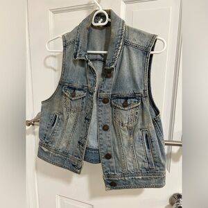American Eagle Denim Sleeveless Vest